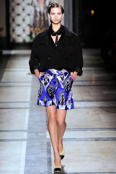 Look 46